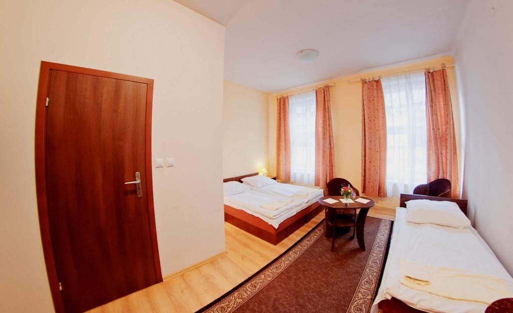 Cracow Apartments 24 Krasków Δωμάτιο φωτογραφία